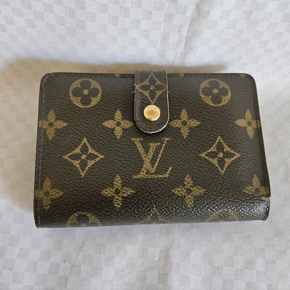 Louis Vuitton Monogram Brown and Gold Small Wallet - Picture 5 of 13